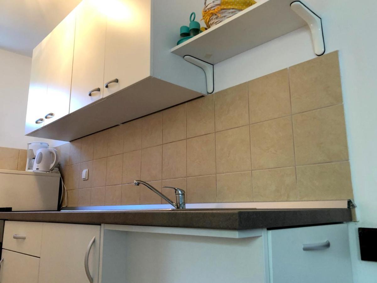 Miramar Gardenn Apartmment Banjol Екстериор снимка