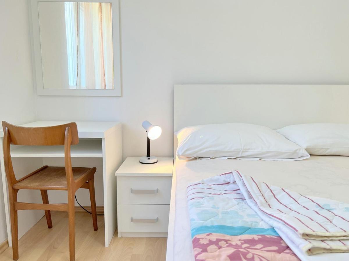 Miramar Gardenn Apartmment Banjol Екстериор снимка